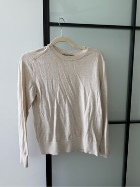 Everlane Light Cream Crewneck Sweater